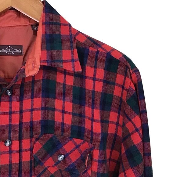 Northwest Territory Red and Navy Plaid Button Up Shirt XL - Picture 2 of 9
